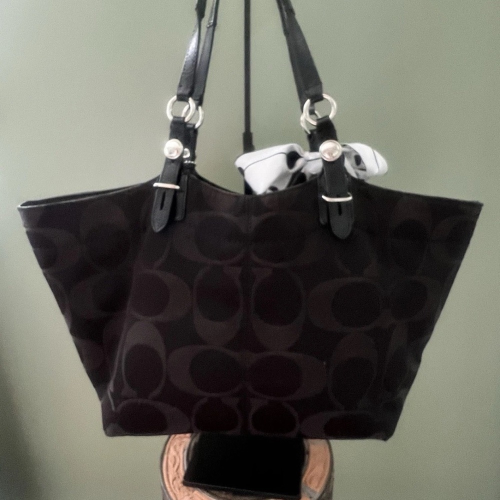 Coach Black Signature Canvas Leather Satchel - Picture 4 of 7